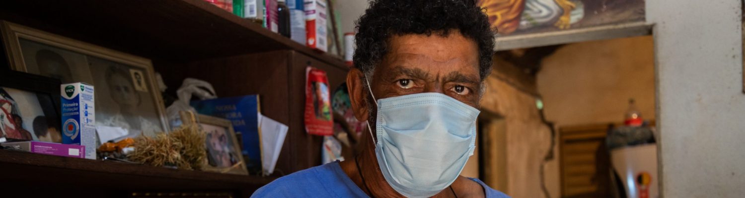 Foto 20 - Carlos Roberto, o seu Juquinha, morador de Pindaíbas, em Pequi. (Bárbara Ferreira)